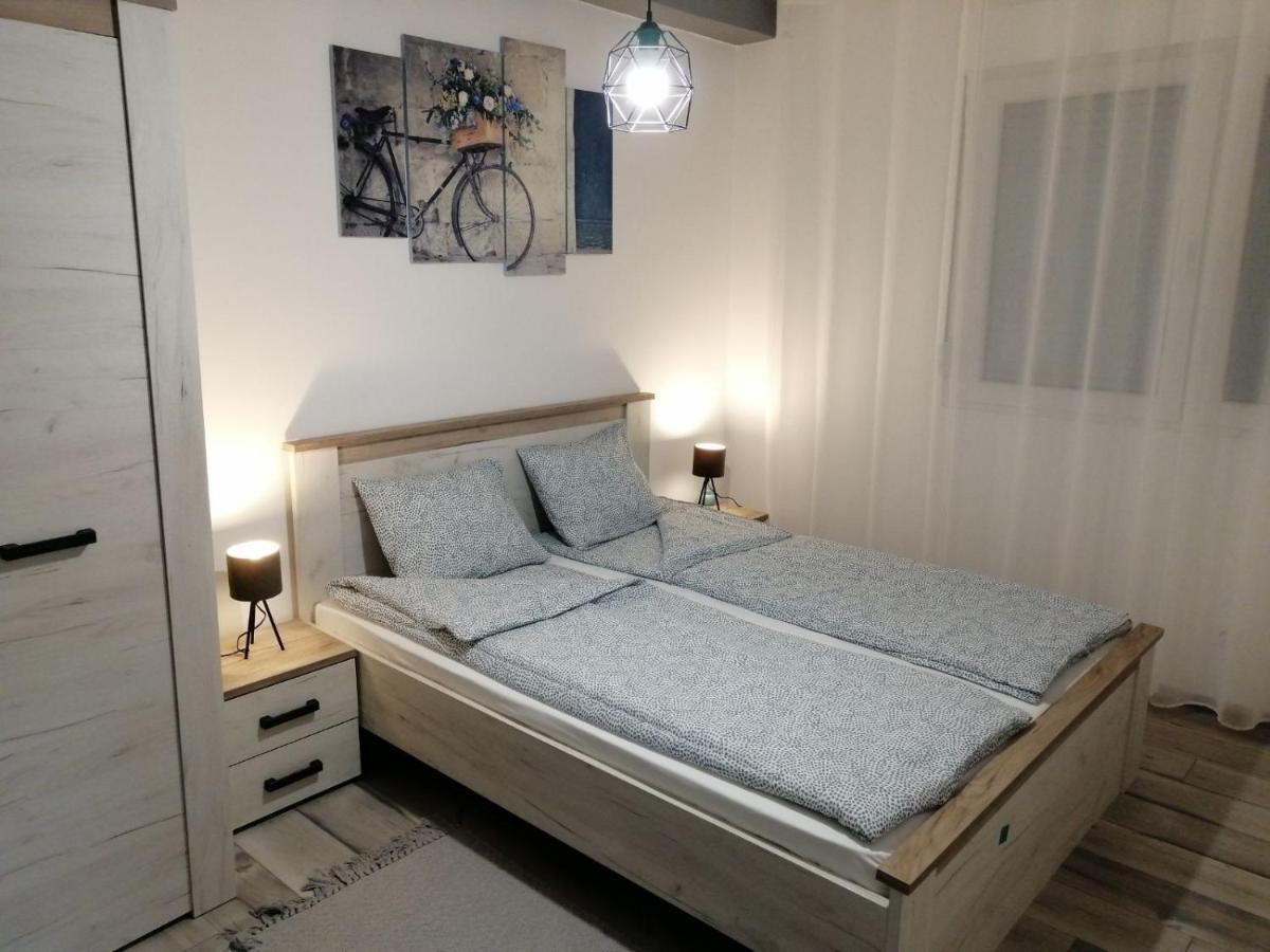Apartman Petres Sombor Eksteriør billede