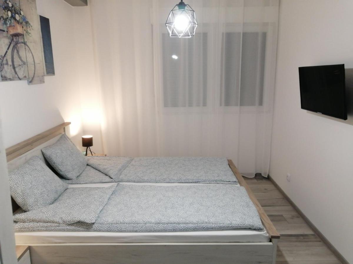 Apartman Petres Sombor Eksteriør billede