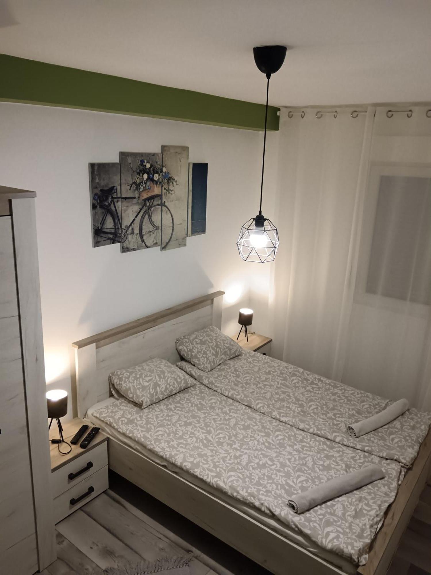 Apartman Petres Sombor Eksteriør billede