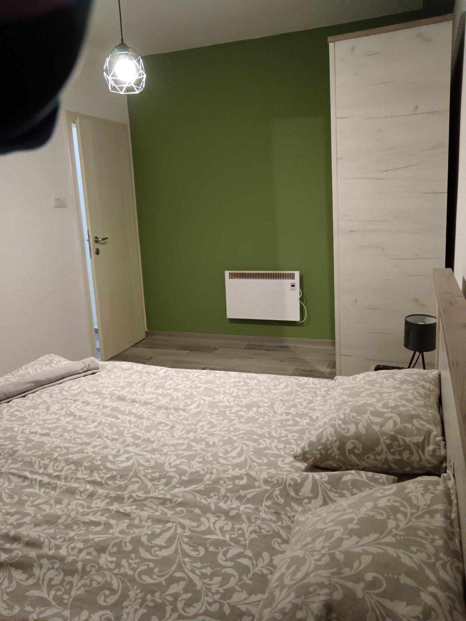 Apartman Petres Sombor Eksteriør billede